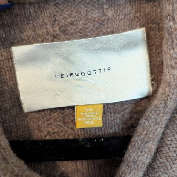 Leifsdottir Anthropologie Wool Brown Cable Knit Button Cardigan Sweater Size XS - Picture 3 of 8